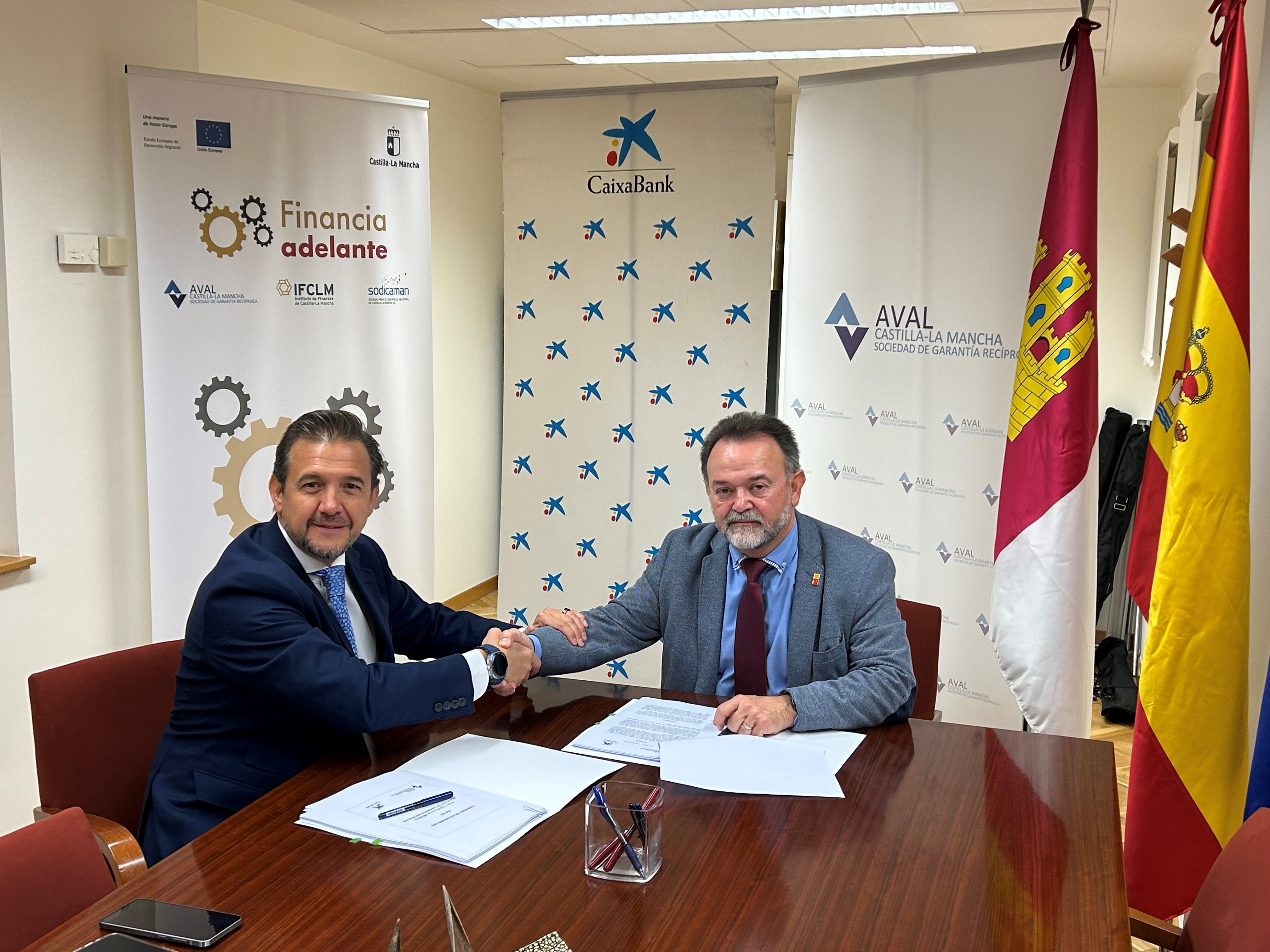 Convenio con CaixaBank